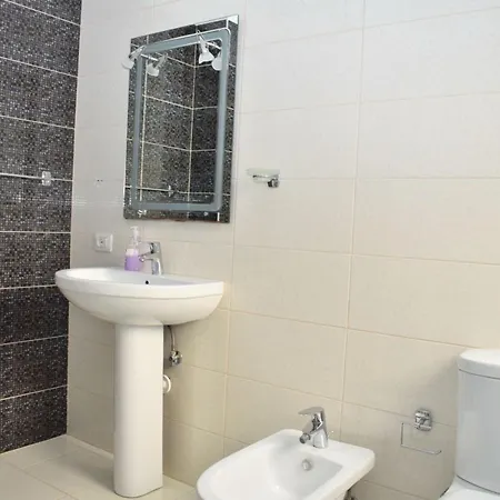 Rezidenca Primavera דורס