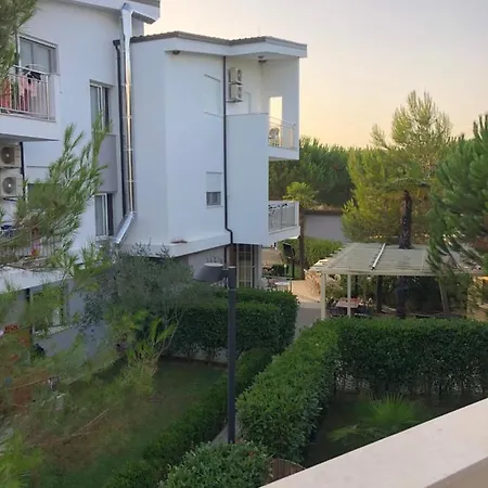 Rezidenca Primavera Lägenhet *